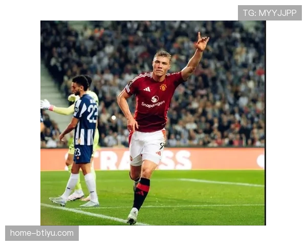 曼联经验老将顶替 马奎尔在德里赫特伤缺期间表现出色